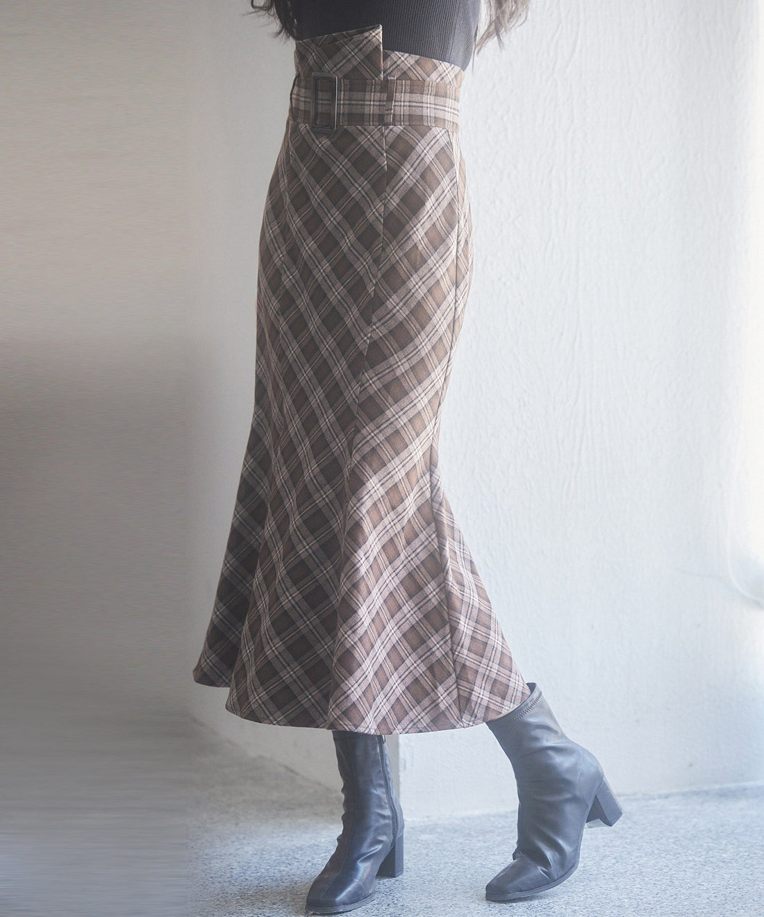 Contrast Check High-Waist Mermaid Skirt OEM ODM reference 14 - additional view 14