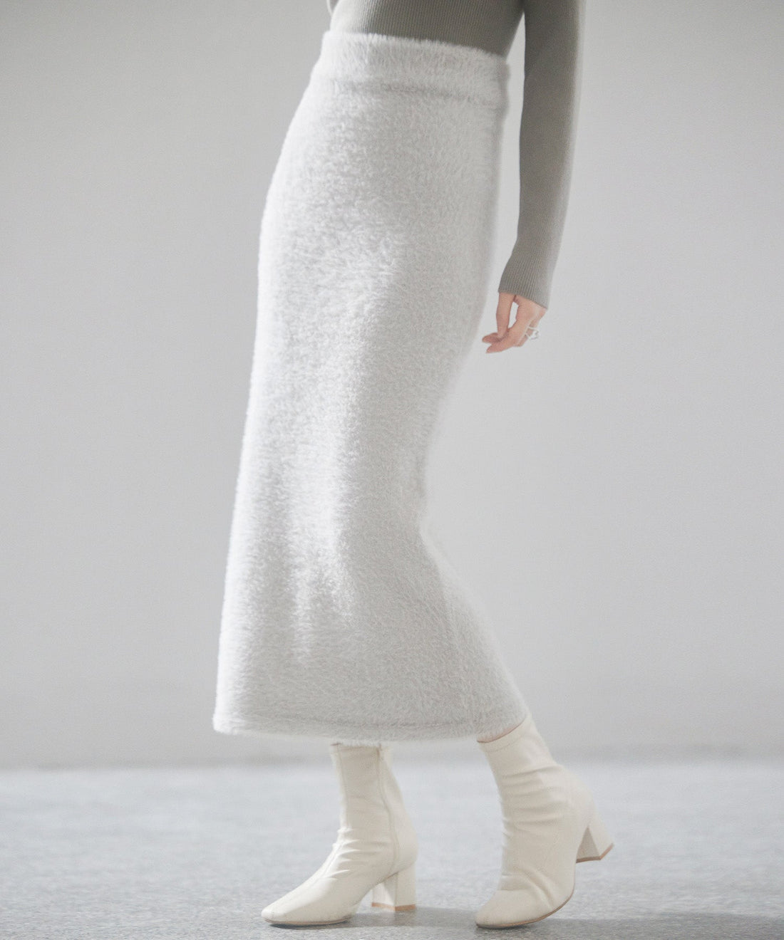 Fluffy Shaggy Fitted Knit Skirt OEM ODM reference 12 - additional view 12