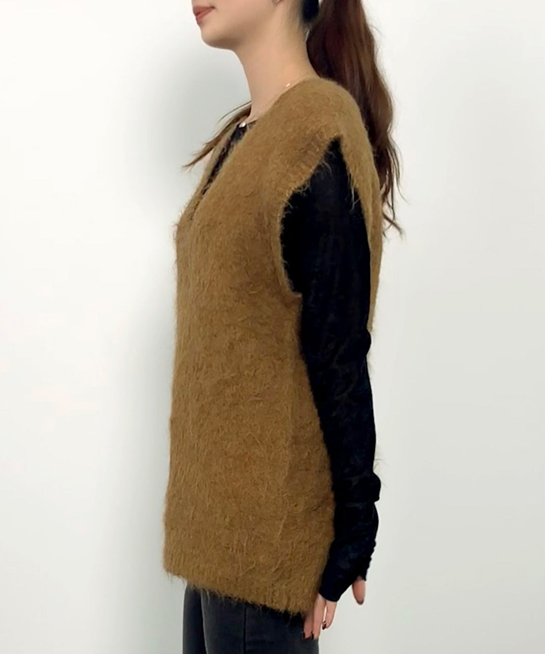 Oversized Shaggy V-Neck Knit Vest OEM ODM reference 12 - additional view 12