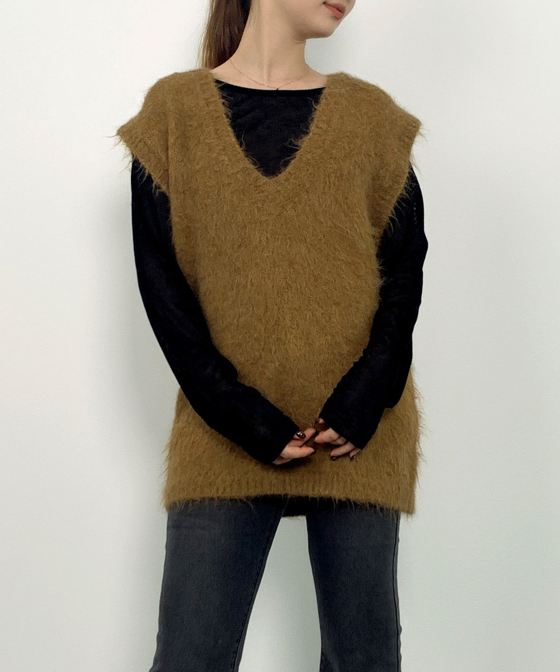 Oversized Shaggy V-Neck Knit Vest OEM ODM reference 15 - additional view 15