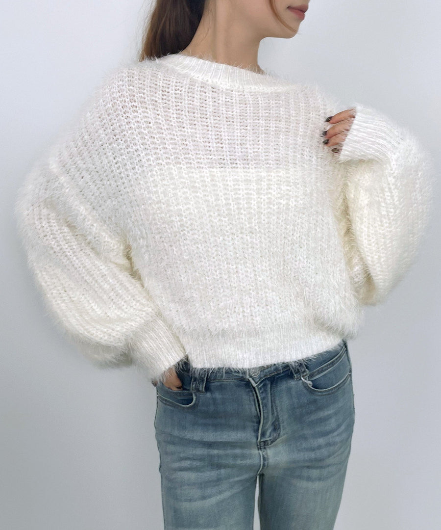 Lustrous Feather-Yarn Cropped Knit Top OEM ODM reference 1