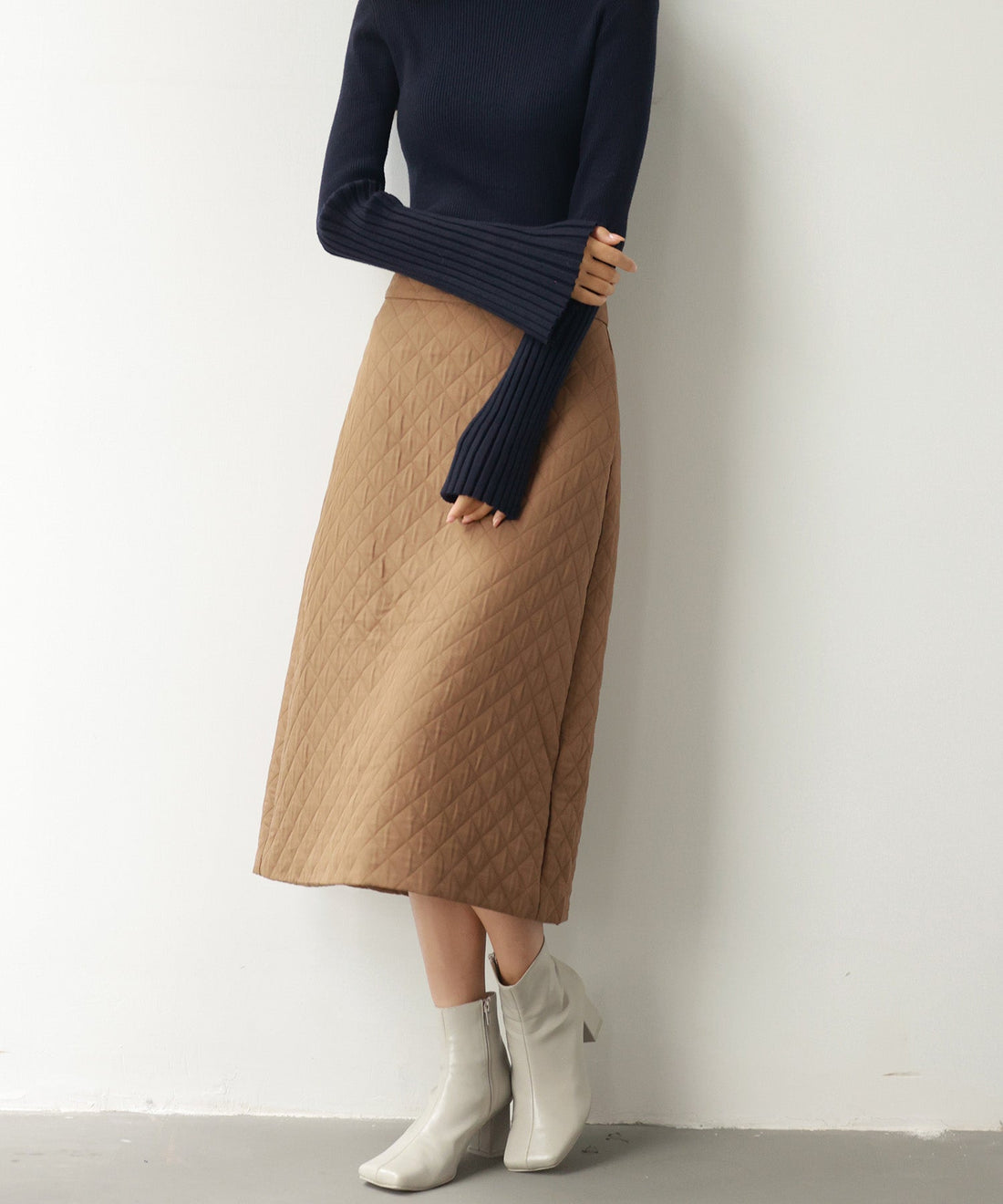 Quilted High-Waist Skirt OEM ODM reference 10 - additional view 10