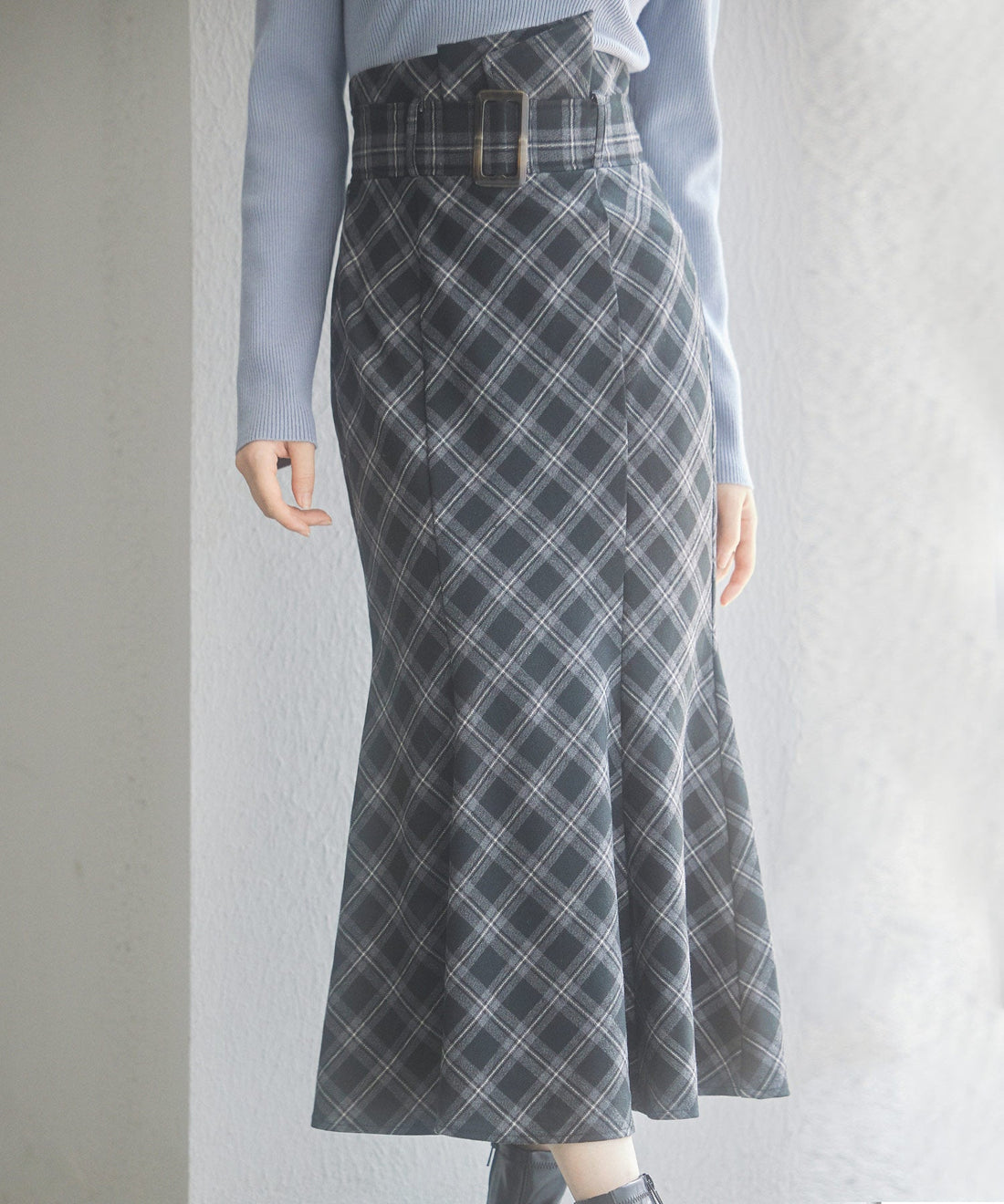 Contrast Check High-Waist Mermaid Skirt OEM ODM reference 8 - additional view 8