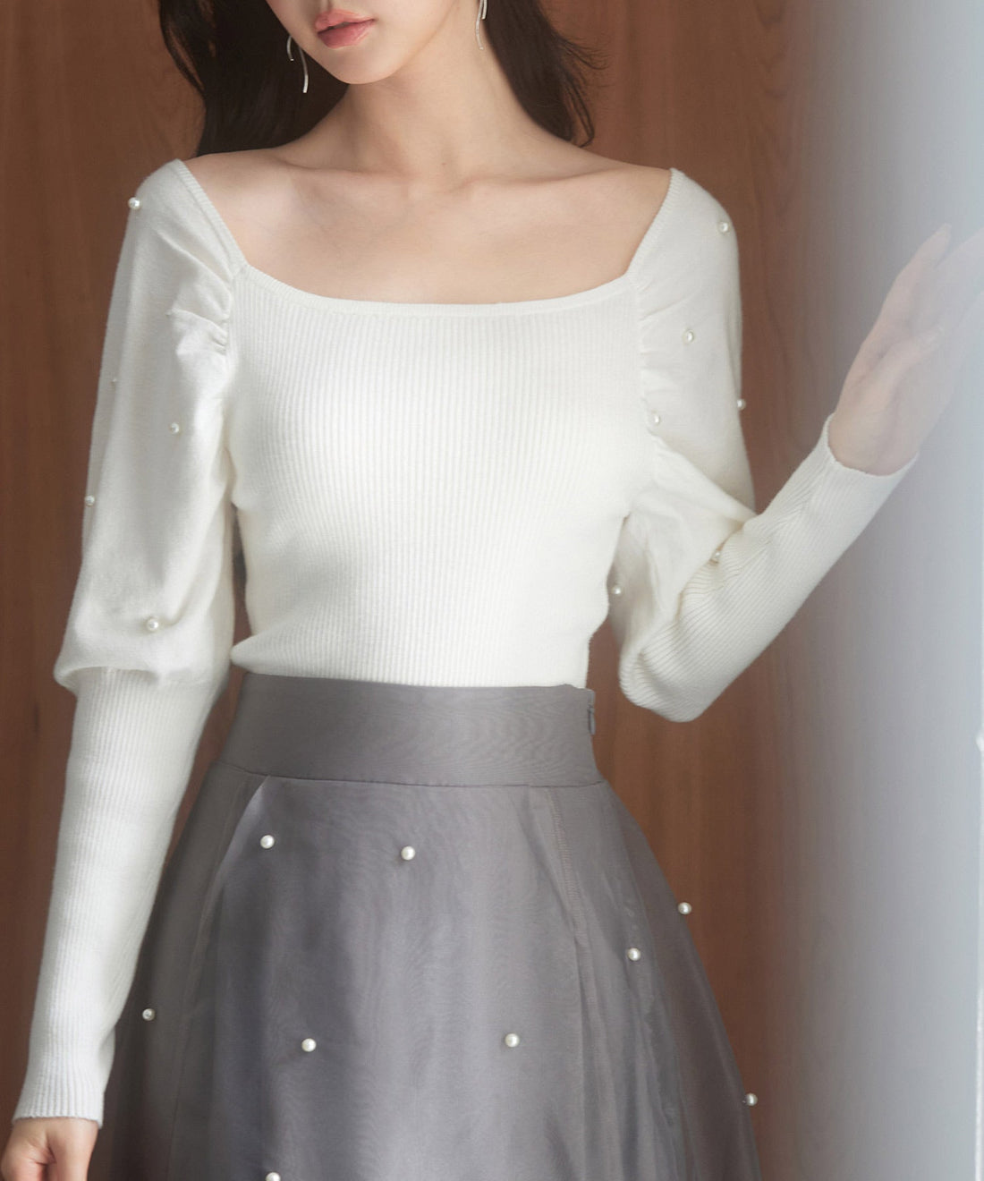 2-Way-Neck Pearl-Sleeve Fine-Knit Top OEM ODM reference 8 - additional view 8