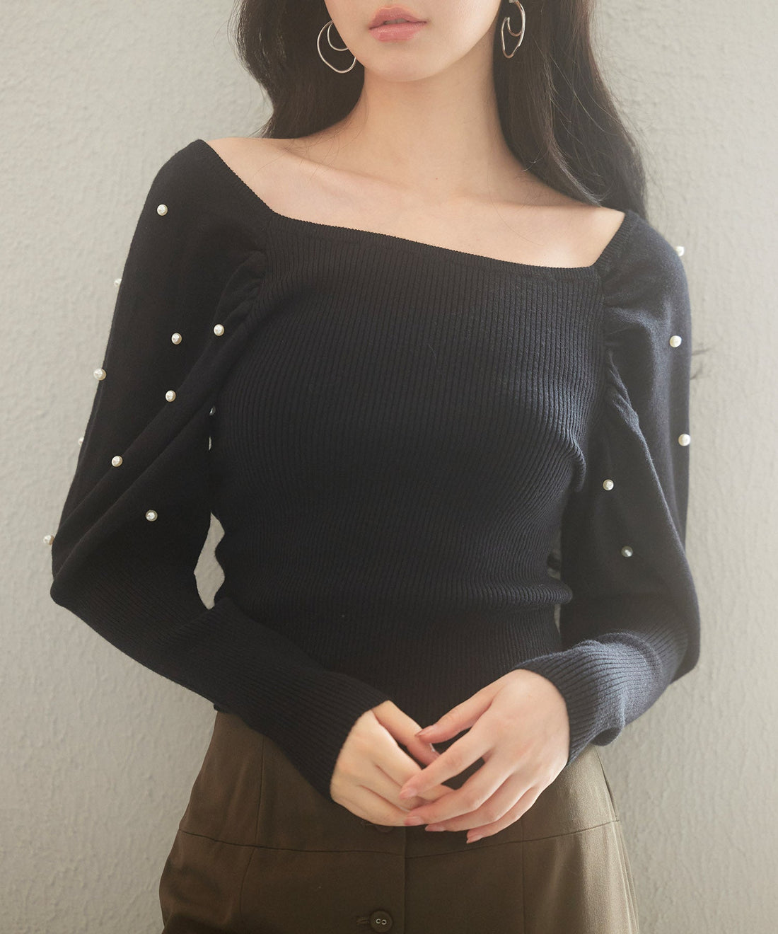 2-Way-Neck Pearl-Sleeve Fine-Knit Top OEM ODM reference 13 - additional view 13