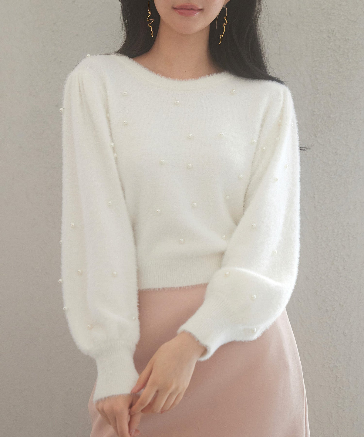 Pearl-Detail Shaggy Knit Pullover OEM ODM reference 1