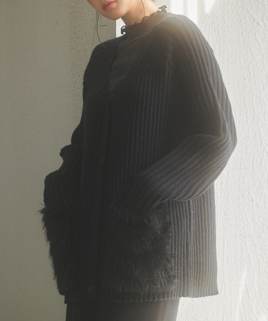Faux-Fur-Pocket V-Neck Knit Cardigan OEM ODM reference 11 - additional view 11
