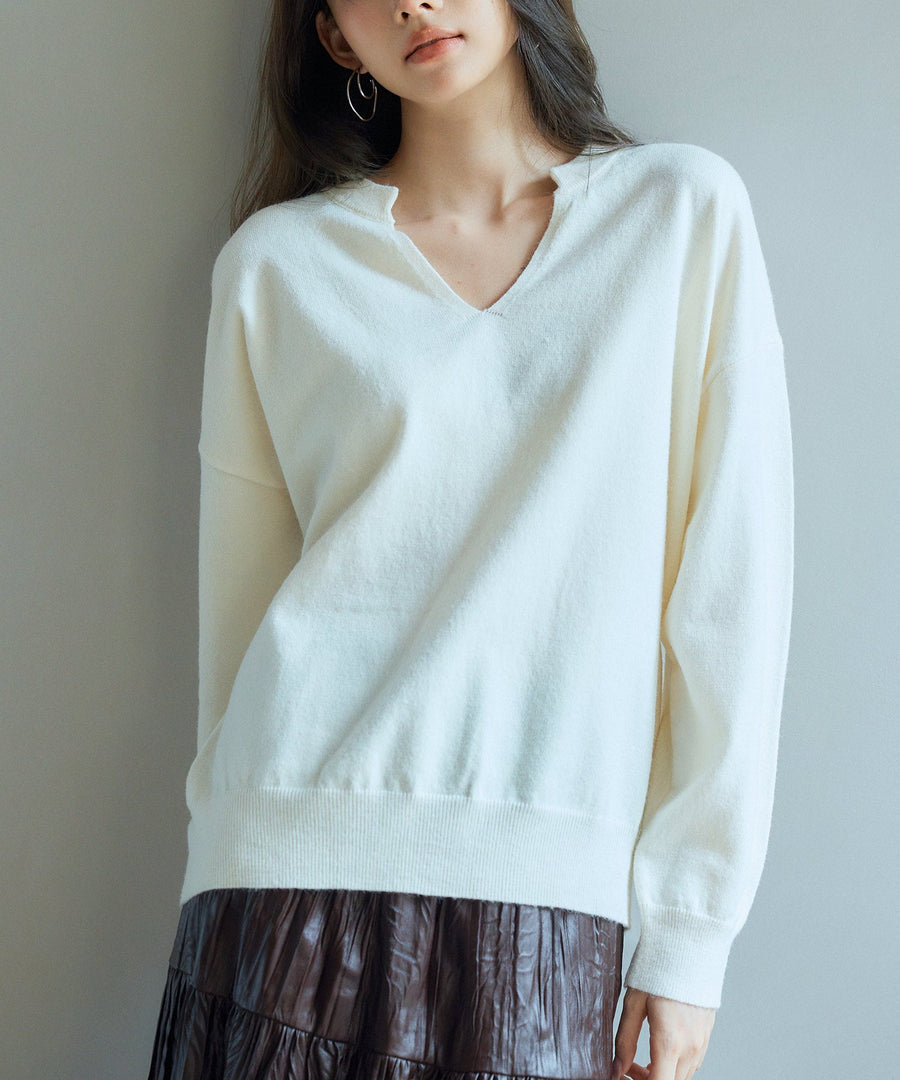 Key-Neck Drop-Shoulder Knit Pullover OEM ODM reference 1