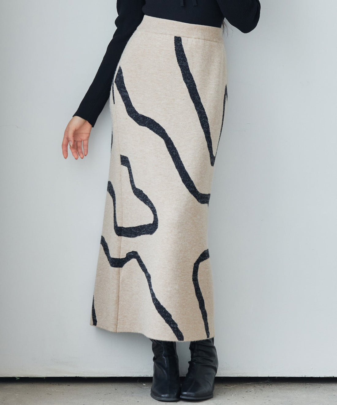 Zebra Jacquard Midi Knit Skirt OEM ODM reference 10 - additional view 10