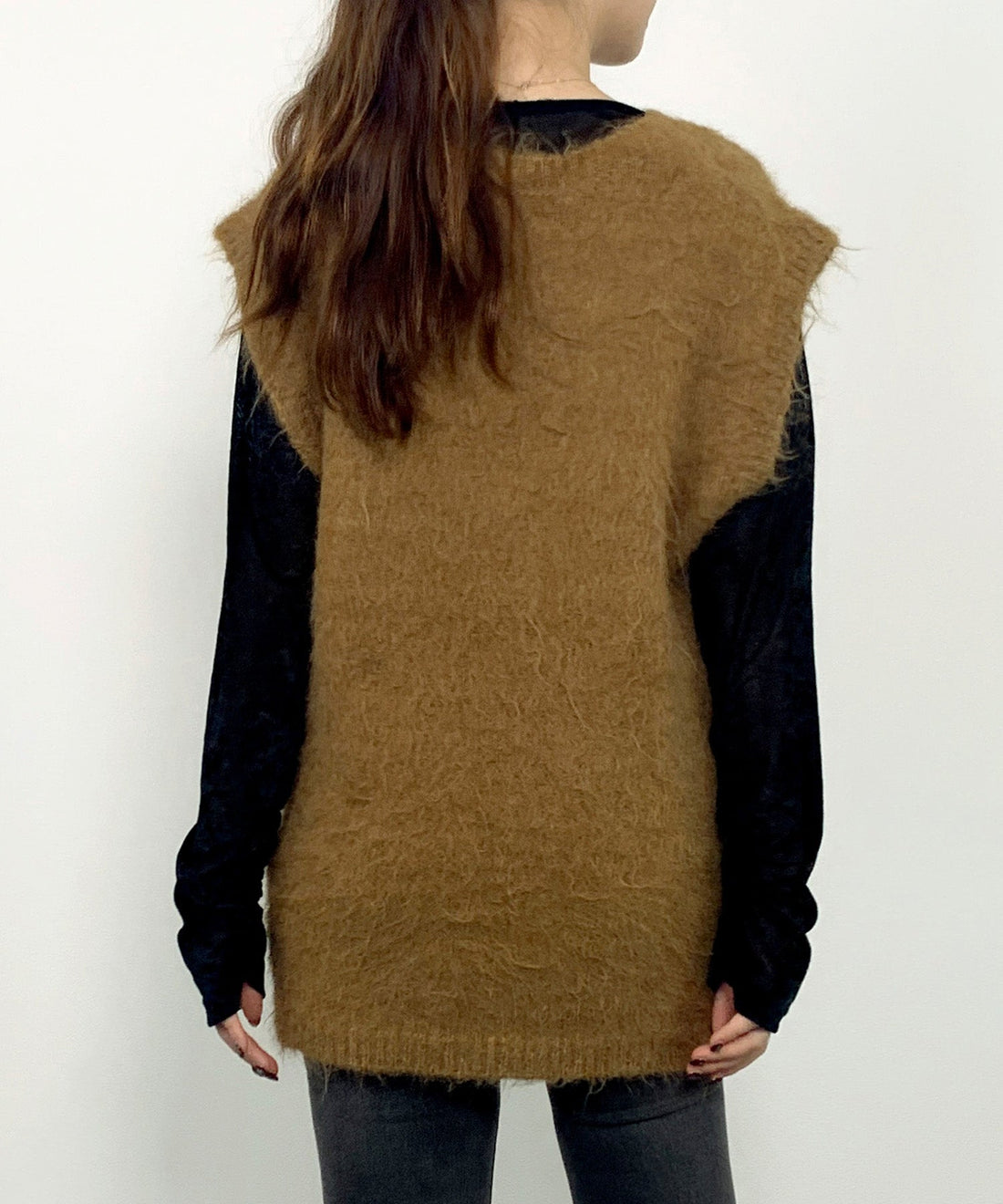 Oversized Shaggy V-Neck Knit Vest OEM ODM reference 13 - additional view 13