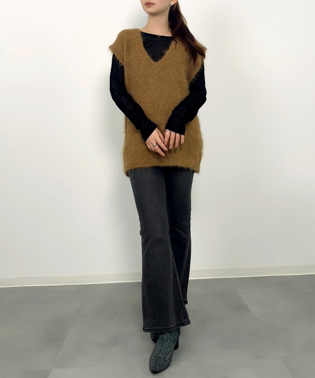 Oversized Shaggy V-Neck Knit Vest OEM ODM reference 14 - additional view 14
