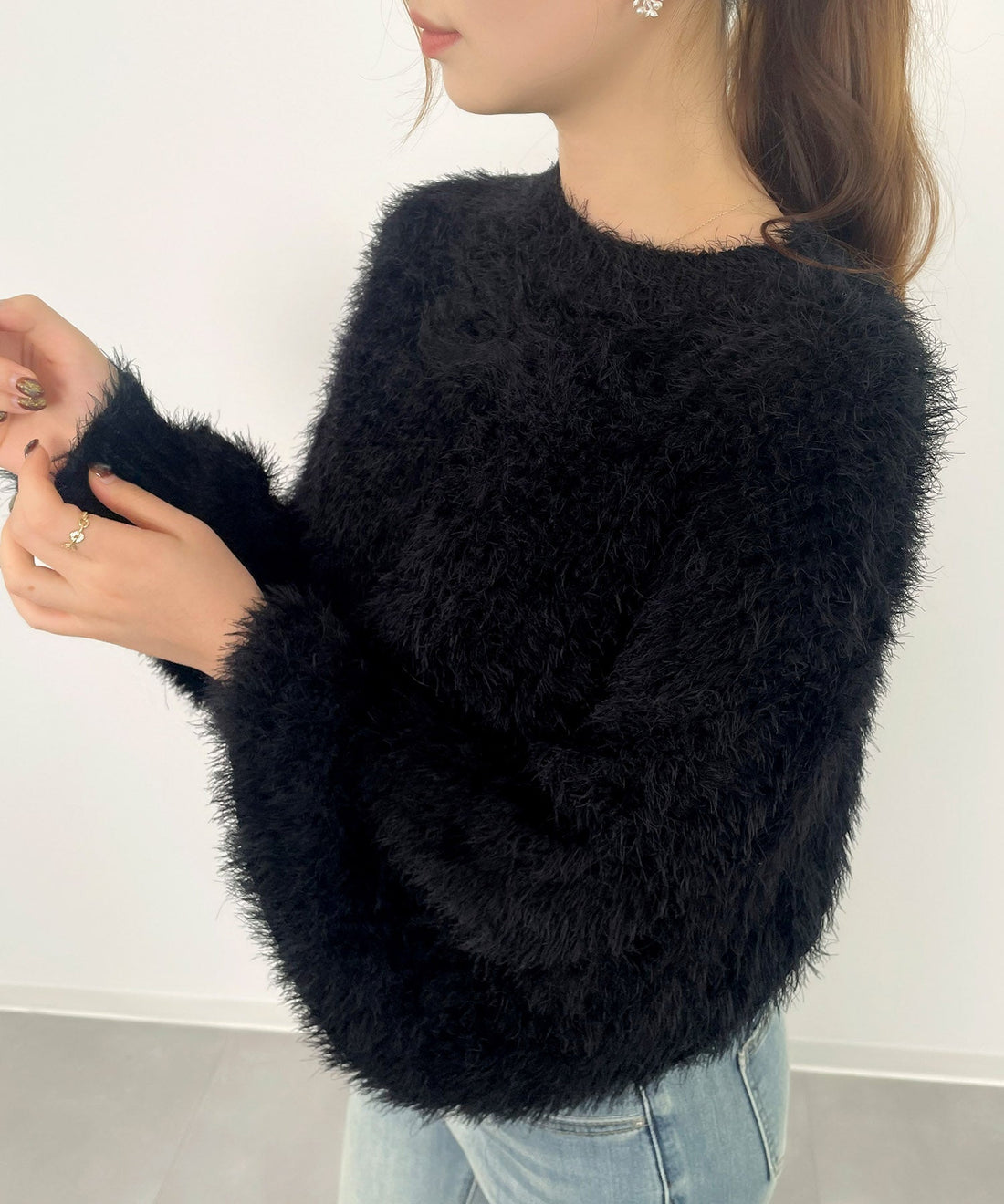 Lustrous Feather-Yarn Cropped Knit Top OEM ODM reference 12 - additional view 12