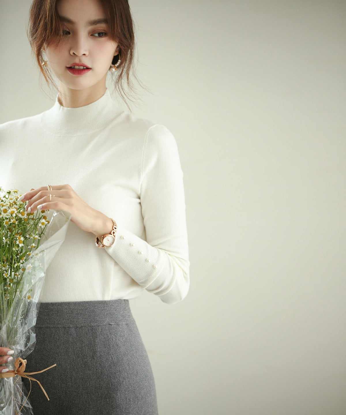 Pearl-Button Mock-Neck Knit Pullover OEM ODM reference 1