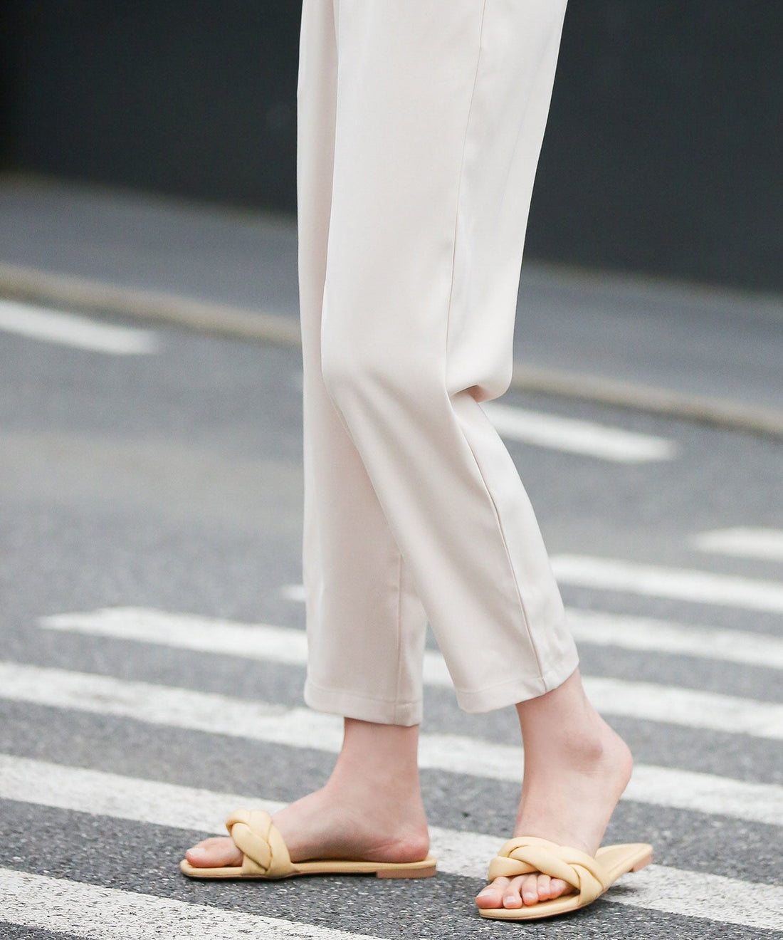 All-Season Elastic-Waist Cropped Trousers OEM ODM reference 13 - additional view 13