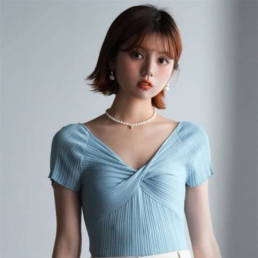 Double-Frill Cut & Sew Top