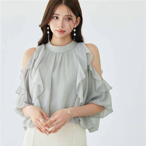 Pearl Key-Neck Blouse